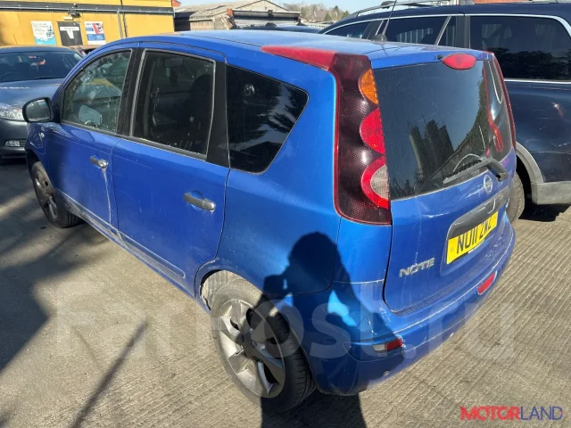 ���������� ������������ Nissan Note E11 2005-2013 21184271 92600AX84B ����