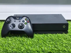 Microsoft Xbox One X ����