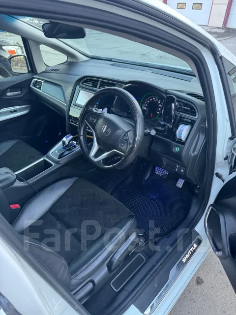 Honda Shuttle. �������, ��������, 1.5 (110��.�.), ������, 164 000����. �� ����