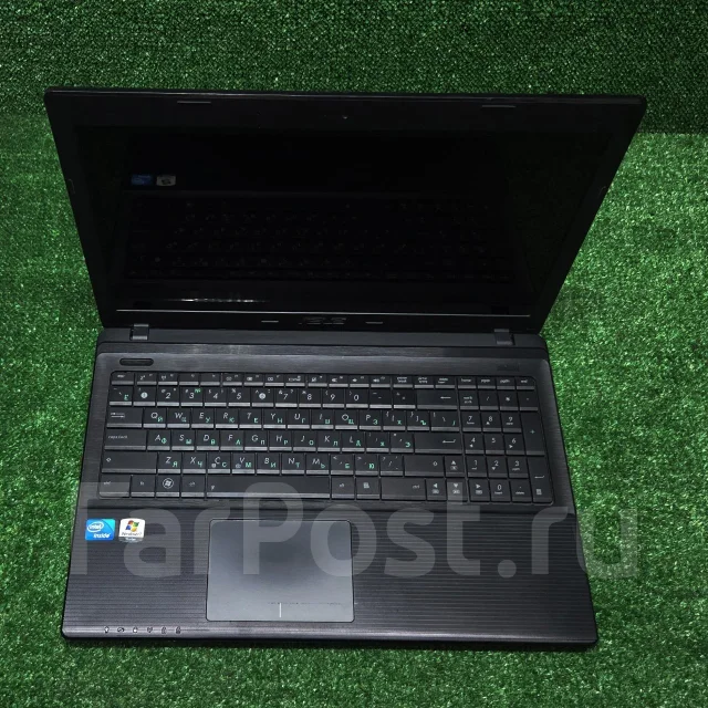 Asus. 15.6", 1,7����, ��� 2048 ��, ���� 320���, WiFi: 1, ����������� �� 1��. ����
