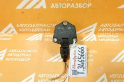 ������ ������ ����� Skoda Yeti I (2009-2018) �68-2-40 03C907660M ����