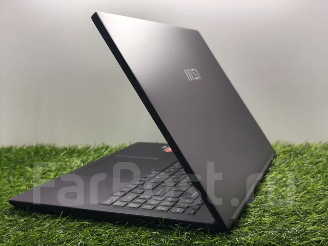 MSI. 15.6", ��� 8 ��, ���� 256���, WiFi: 1, Bluetooth: 1 ����