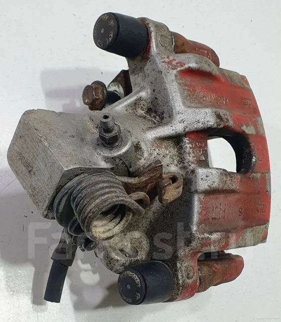 ������� Ford Focus 2 1365653, ������ ����� 1365653 ����