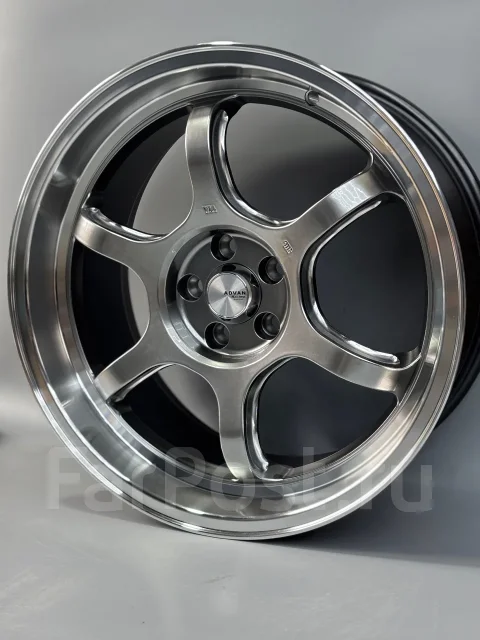 Advan Racing R6. 9.5x19", 5x114.3, ET22, �� 73,1���. ��� ����� �� ������������ ����