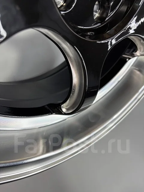 Advan Racing R6. 8.0x17", 5x100, ET35, �� 73,1���. ����