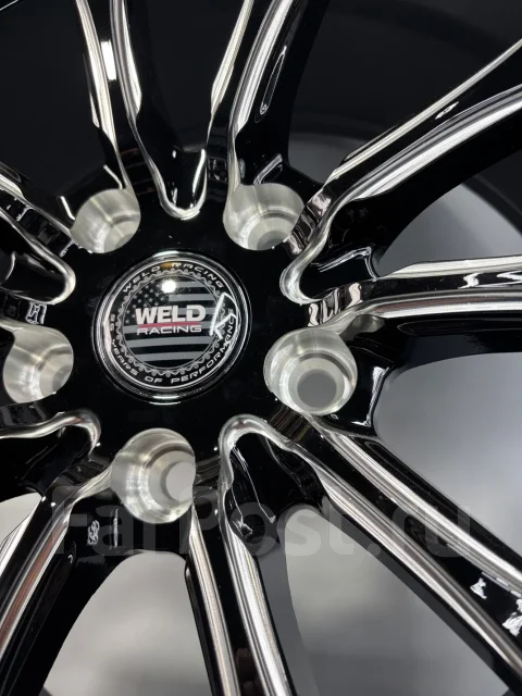 Weld Racing. 8.5x18", 5x114.3, ET40, �� 73,1���. ����