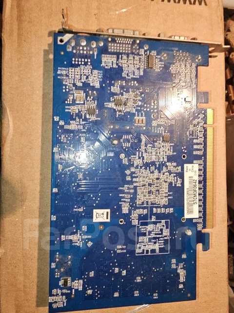 GeForce 6600 GT ����