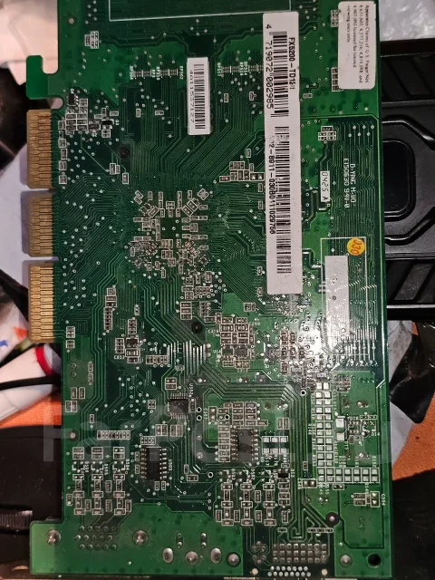 GeForce 5 FX Series ����