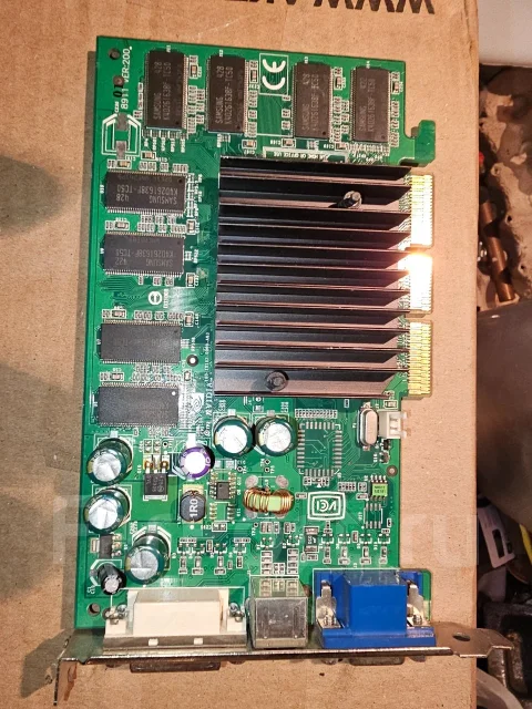 GeForce 5 FX Series ����