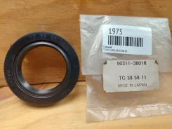 ������� Toyota Hilux 1998 9031138016 LN107 3L 9031138016 ����