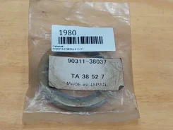 ������� Toyota Corolla 1992 9031138037 EL41 4EFE 9031138037 ����