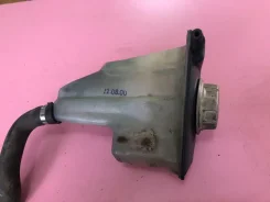 ����� �������������� Mitsubishi Carisma 1995-2002 30804963 30804963 ����