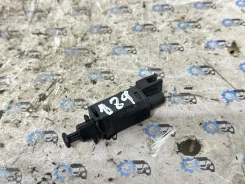 ������ ������ Volkswagen Golf 4 2001 1H0927189D Kombi AJM 1H0927189D ����