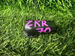 ������ ������ ���������� Toyota VOXY 8282322050 ZRR70 8282322050 ����