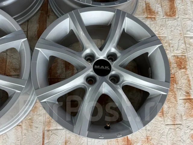 Mak Van. 7.0x16", 4x108, ET38 ����