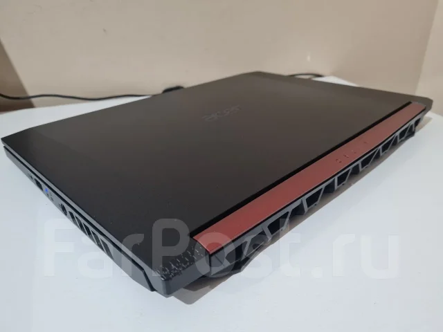 Acer Nitro 5. 15.6", 2,5����, ��� 16 ��, ���� 512���, WiFi: 1, Bluetooth: 1, ����������� �� 3��. ����