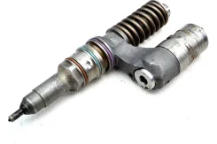 ��������� �������� Iveco EuroStar (01.93-12.02) 500339059 500339059 ����