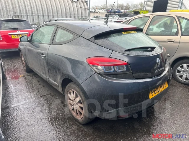������� Renault Megane 3 2009-2016 21052620 8200836473 ����