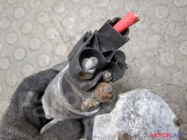 ������� Ford Focus 3 2011-2015 20861237 2197568 ����