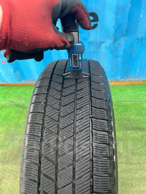 Bridgestone Blizzak VRX3