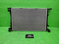 �������� ��� Audi Q3 2015 8K0121251AG 8U CULB 8K0121251AG ����