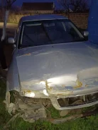 Audi A4 ����