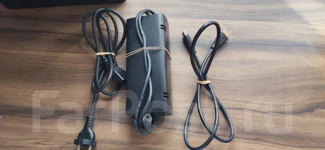 Microsoft Xbox 360 E ����