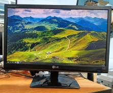 LG. 21.5", ���������� �� (LCD, LED, QLED) ����