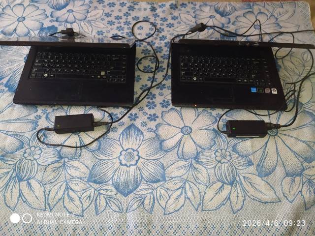 Samsung R510. 15.4", 2����, ���� 250���, WiFi: 1, Bluetooth: 1 ����