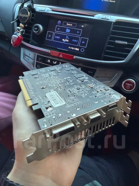 GeForce GT 730 ����