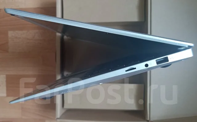 DEXP Aquilon. 14.1" ����