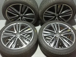 Infiniti