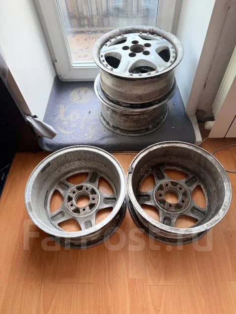 Japan Racing. 15.0x14", 5x100, ET-15, �� 100���. ����
