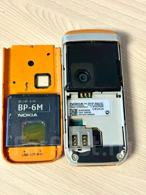 Nokia 6151. �/� ����