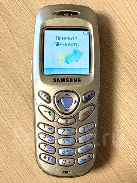 Samsung C200. �/� ����