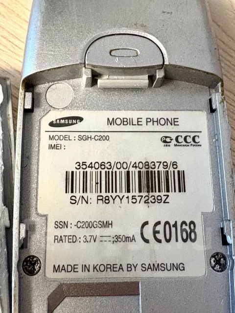 Samsung C200. �/� ����