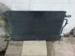 �������� ������������ Audi A4 2000-2006 8E0260401B B6 ��������� 1.8 AMB 8E0260401B ����