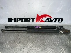 ����������� ������ ����� Toyota Corolla Fielder 2000-2002 689500W070 ZZE122G 1ZZ-FE 689500W070 ����