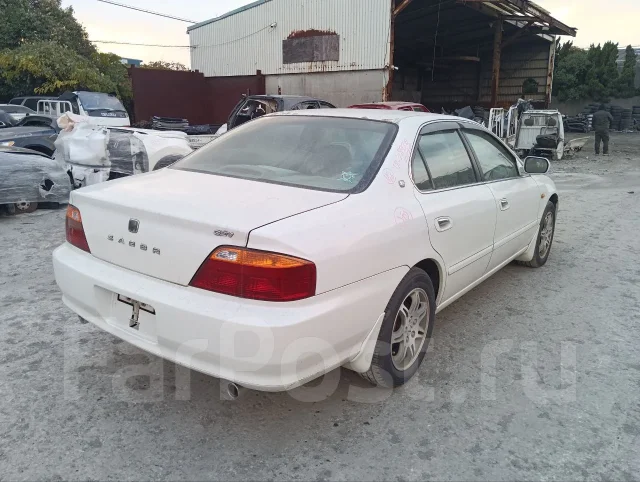 Honda Saber. UA5, J32A ����