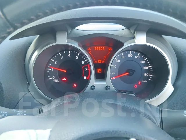 Nissan Juke. YF15, HR15 ����