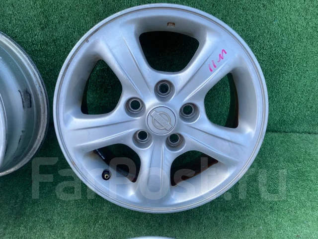 Nissan. 6.0x15", 5x114.3, ET45 ����