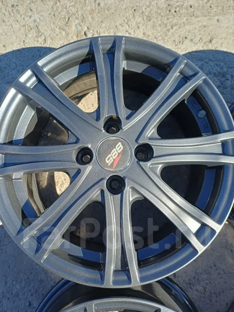 Dezent RE. 6.5x15", 4x100, ET40, �� 60,1���. ����