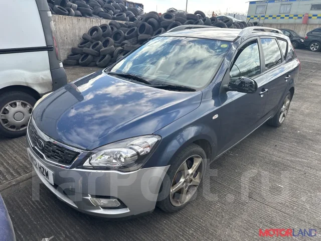 ������� Kia Ceed 2007-2012 21336294 361002A300 ����