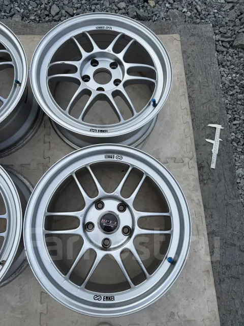 Enkei Racing RPF1. 8.0x17", 5x114.3, ET45, �� 73,1���. ����