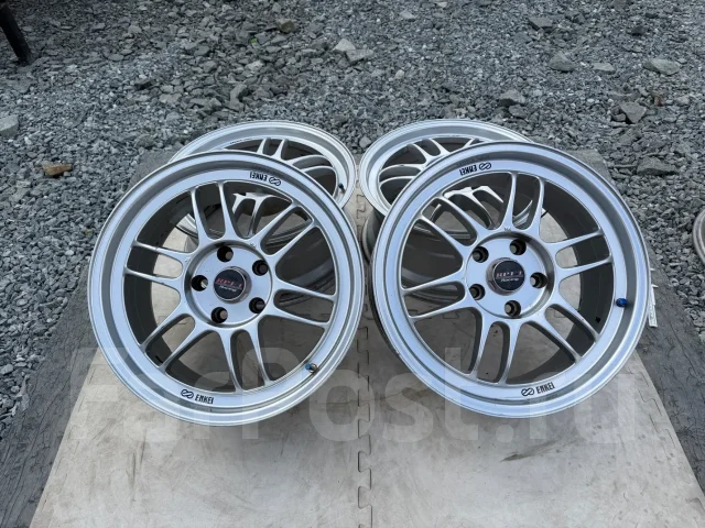 Enkei Racing RPF1. 8.0x17", 5x114.3, ET45, �� 73,1���. ����