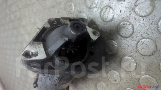 ������� Renault Scenic 2009-2012 21053737 233000603R ����