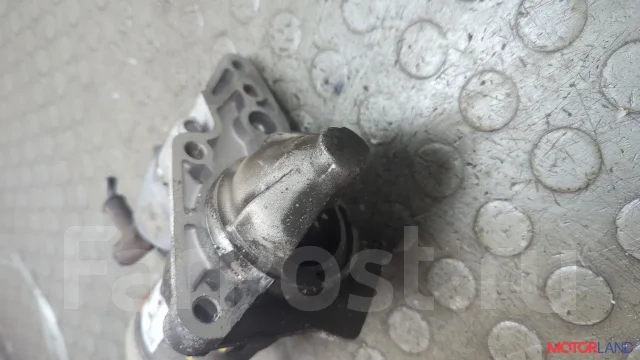 ������� Nissan Tiida 2004-2013 21055295 23300EE00A ����