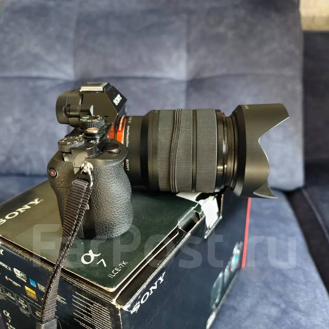 Sony Alpha ILCE-7KB Kit ����