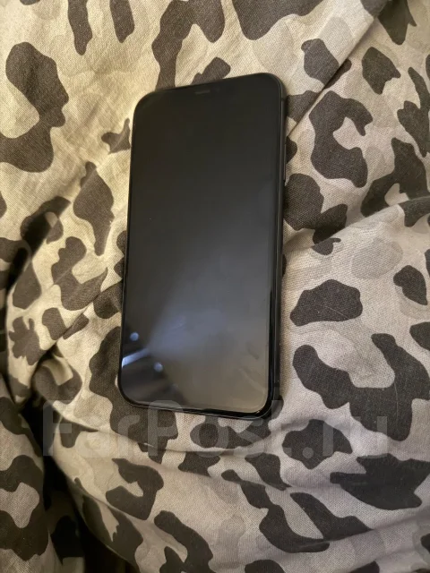 Apple iPhone 11. �/�, 128 ��, ������, 3G, 4G LTE, NFC ����