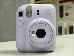 Fujifilm Instax Mini 12 ����